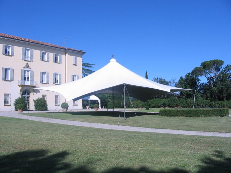 noleggio tensostrutture per eventi privati